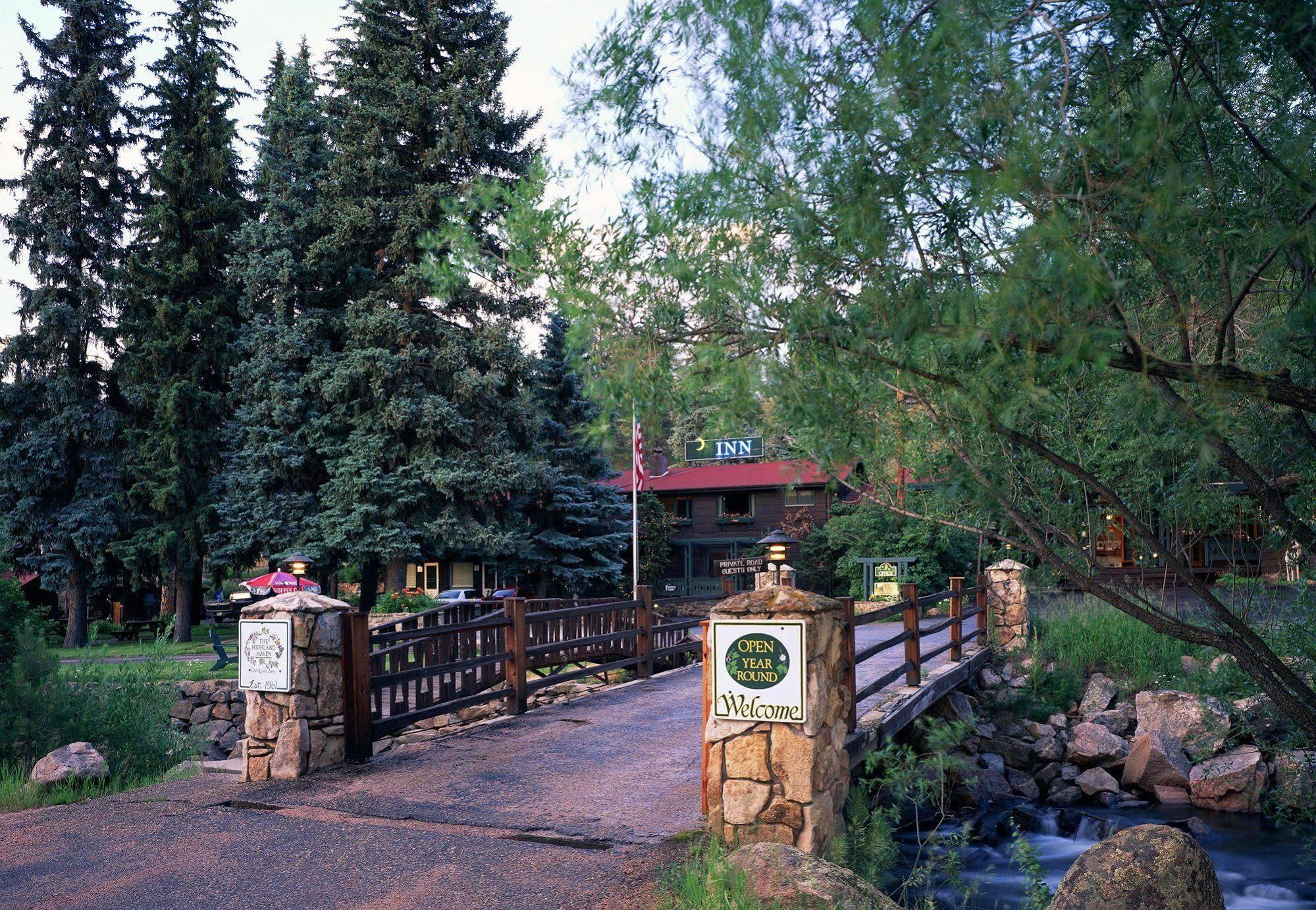 Highland Haven Creekside Inn Evergreen Exterior photo